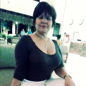 Meet your Posher, Noemi